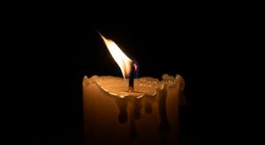 Relationship burnout advise: exhausted flame on a candle